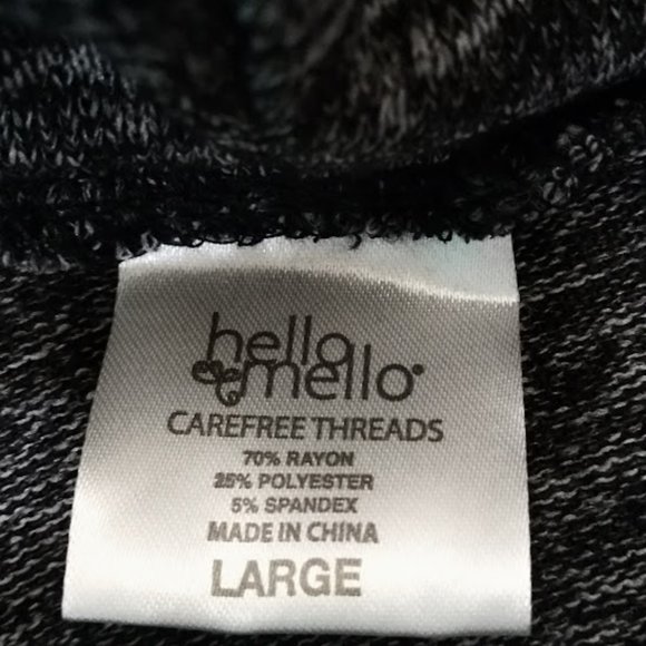 Hello Mello Carefree Threads Athletic lightweight Pullover Size L‎ - Picture 3 of 5